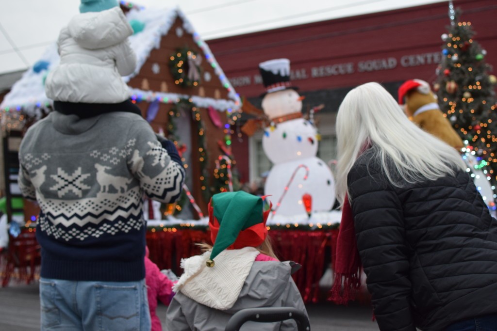 home dec 9 2023 4 00 pm 5 00 pm buchanan christmas parade day